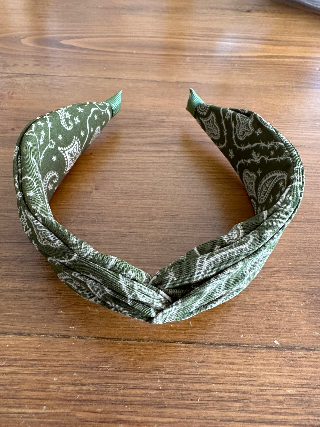 Twist headband | Paisley