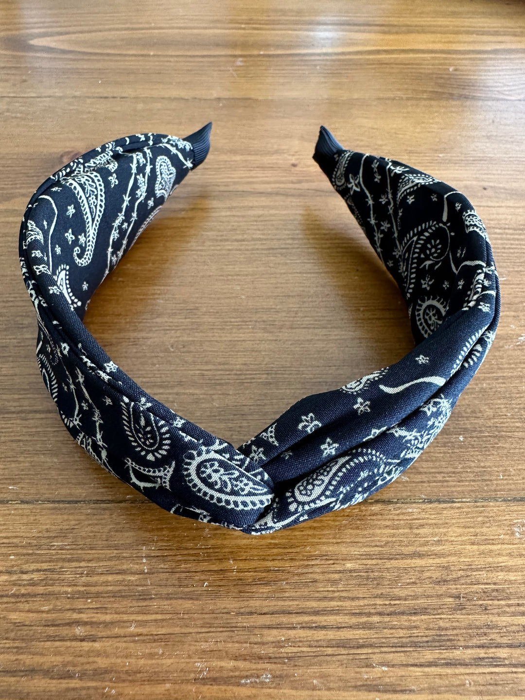 Twist headband | Paisley