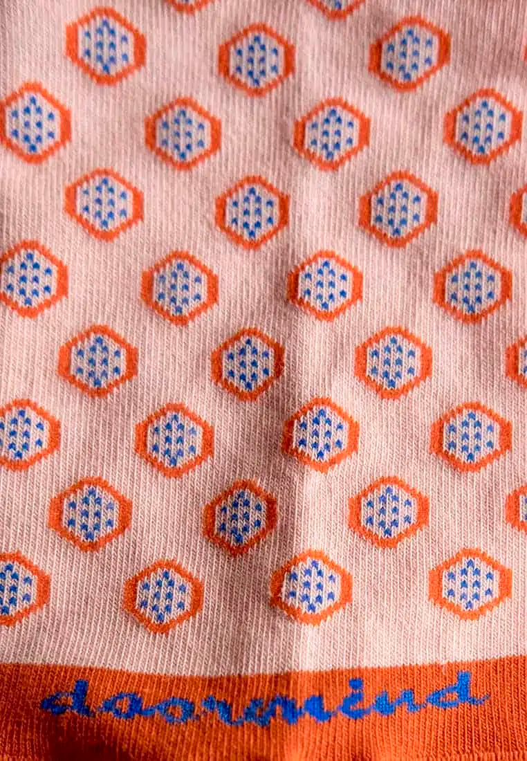 Sneaker Socks | Bees Nest Skin | Doormind