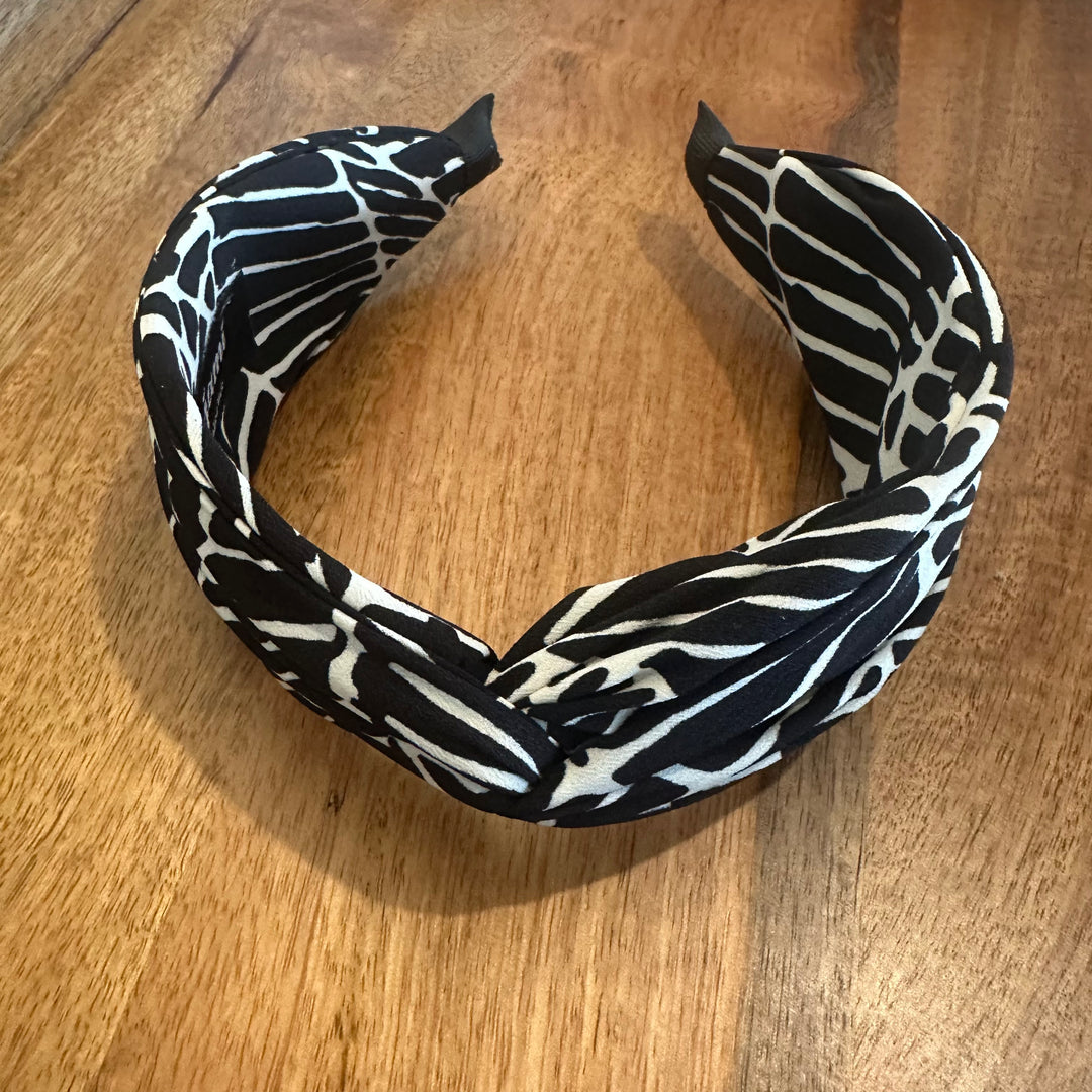 Twisted headband | Leaf graphic