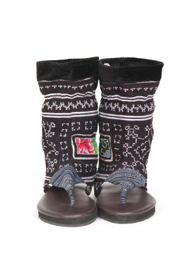 Vintage Hmong Tribal Print Flat Bootie Sandal | Black Hmon
