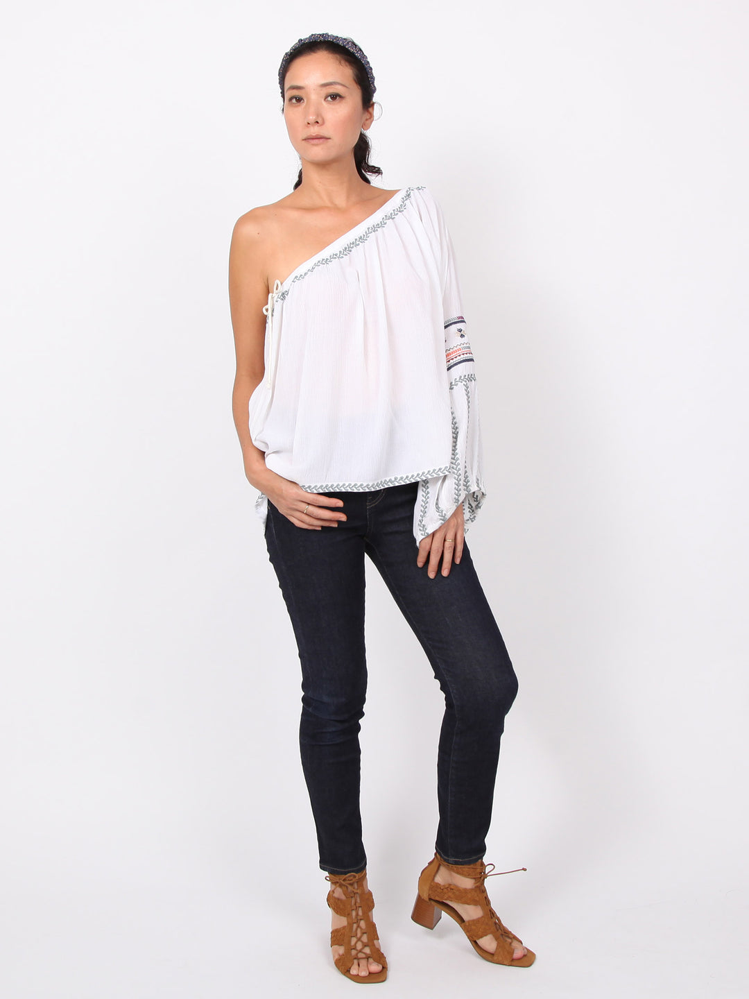 Halo | One shoulder blouse