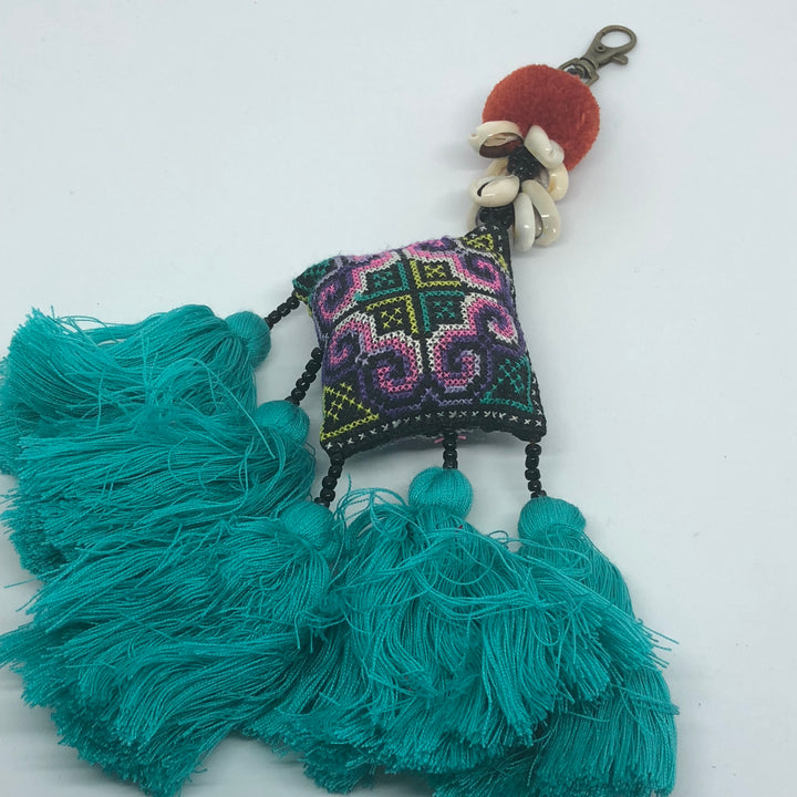 KEY HOLDER MON TRIBE